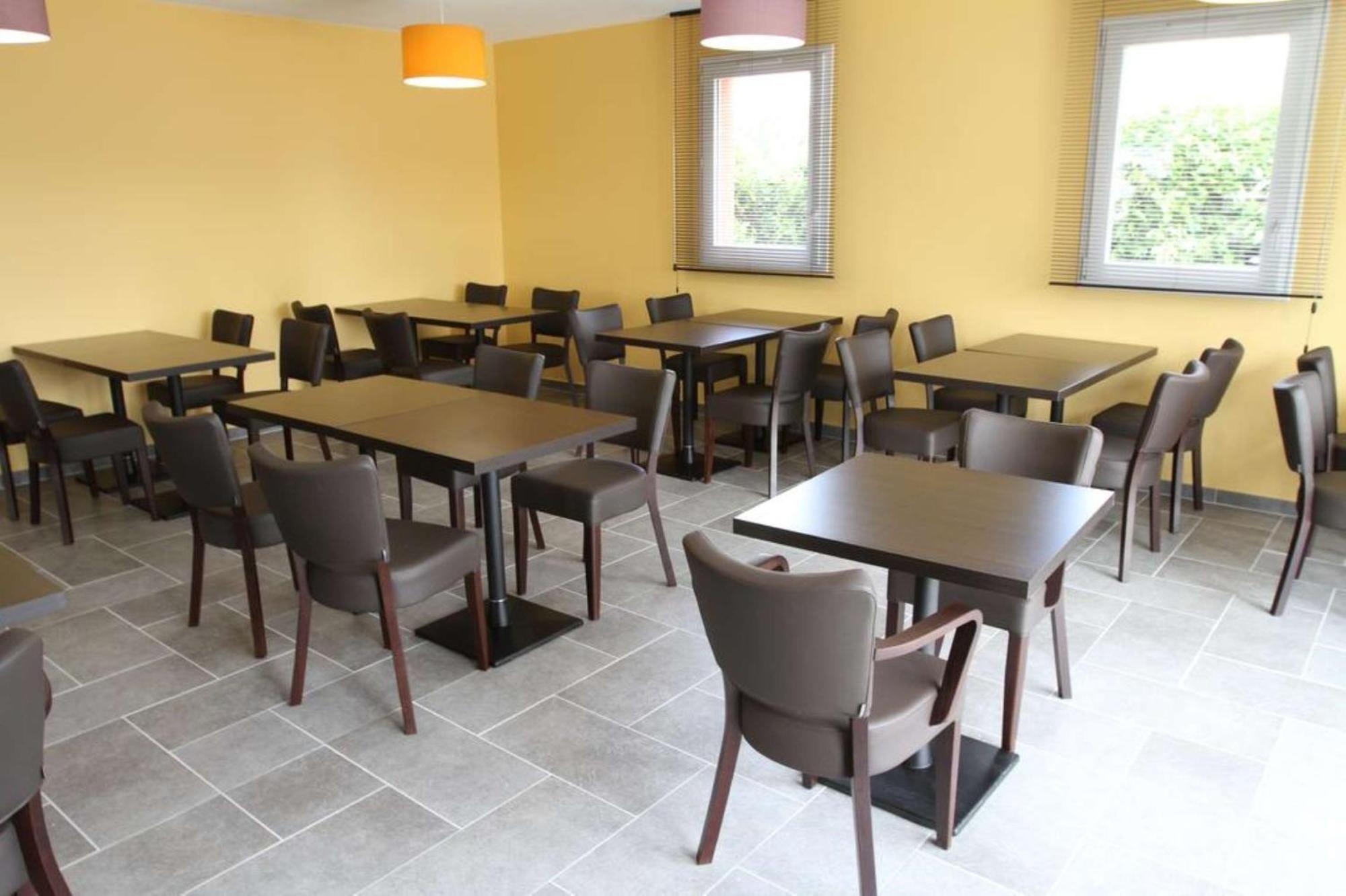 Brit Hotel Confort Villeneuve Sur Lot Bias  Exteriér fotografie