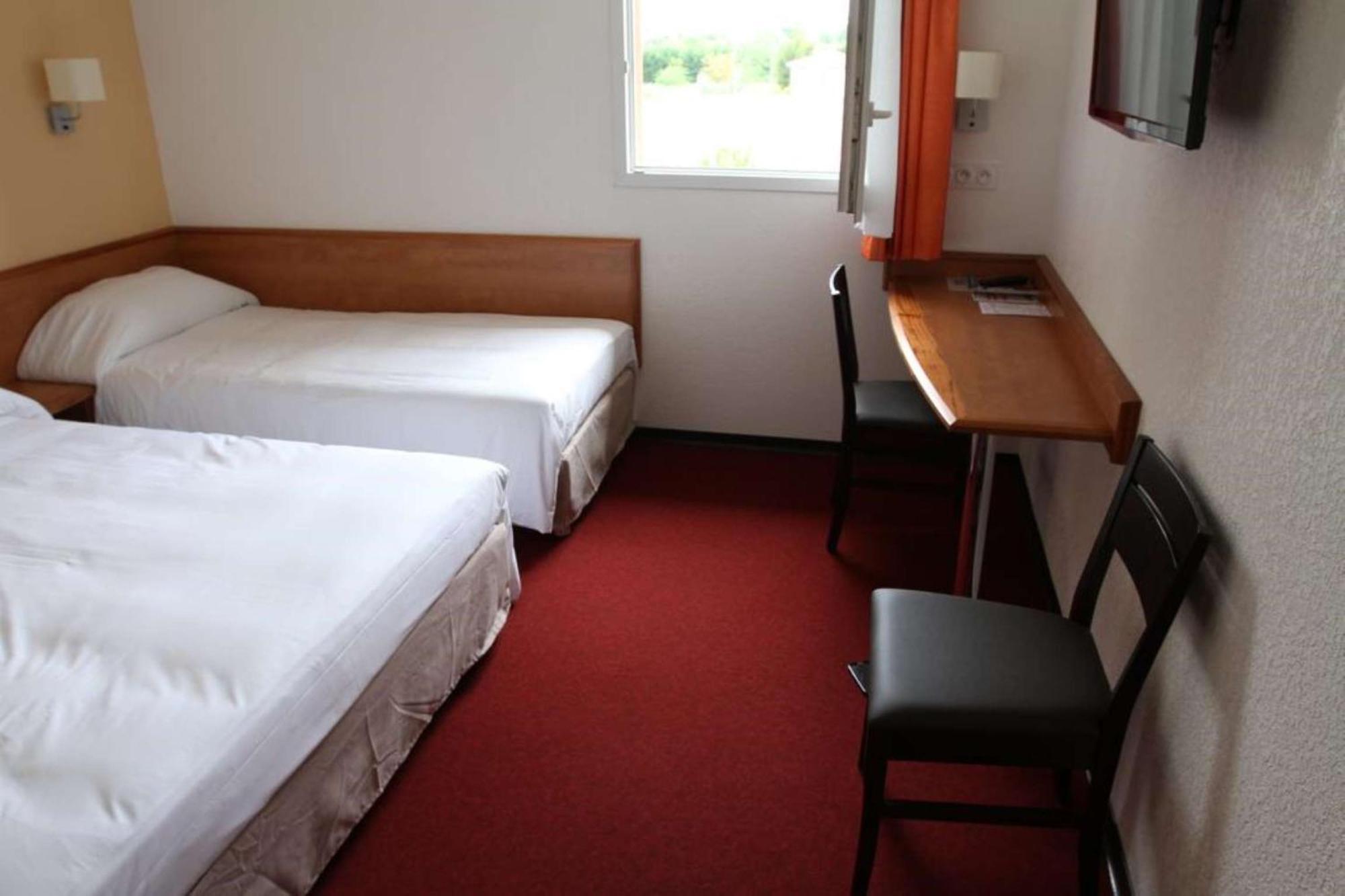 Brit Hotel Confort Villeneuve Sur Lot Bias  Exteriér fotografie