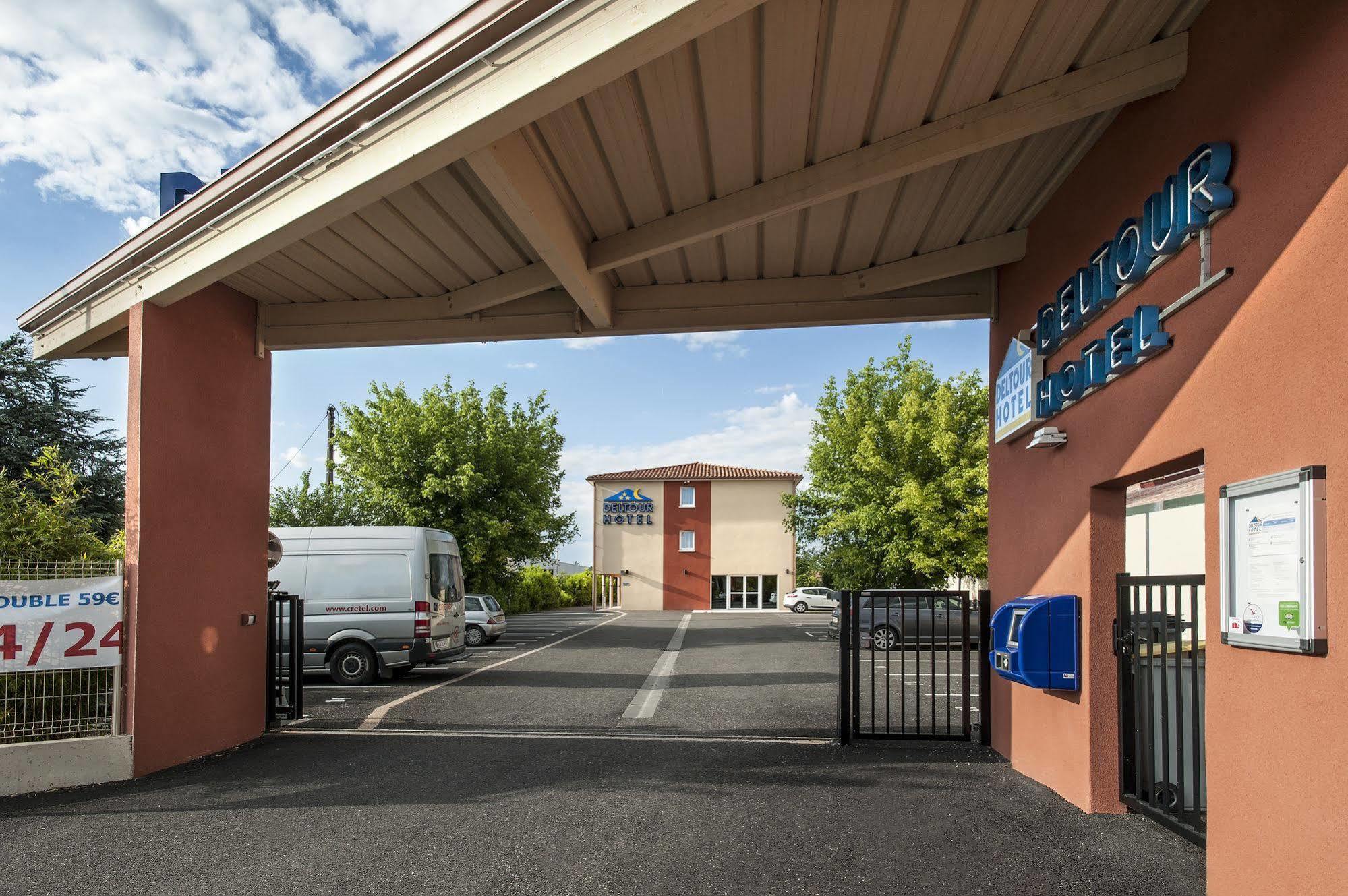 Brit Hotel Confort Villeneuve Sur Lot Bias  Exteriér fotografie